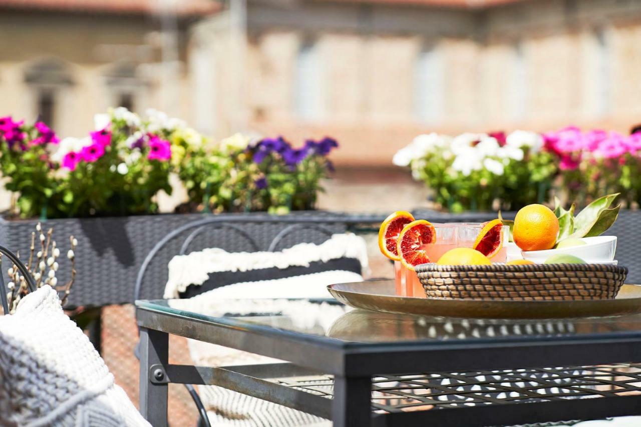 Best Location W/ Breathtaking Views Chic Palace Florence Exterior photo